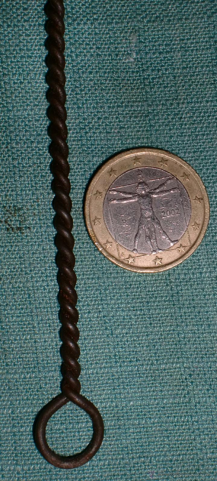 Militaria: Bastoncillo de limpieza de arma corta - Foto 3