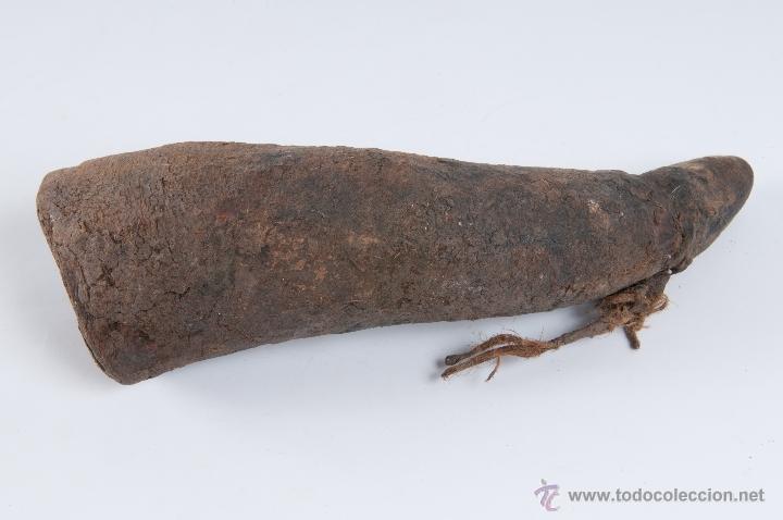Militaria: ANTIGUA POLVORERA DE ASTA - Foto 2