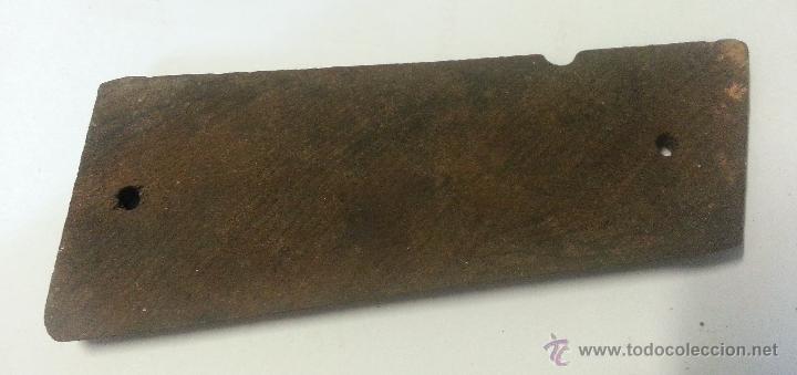 Militaria: Cacha derecha, desconozco modelo - Foto 2
