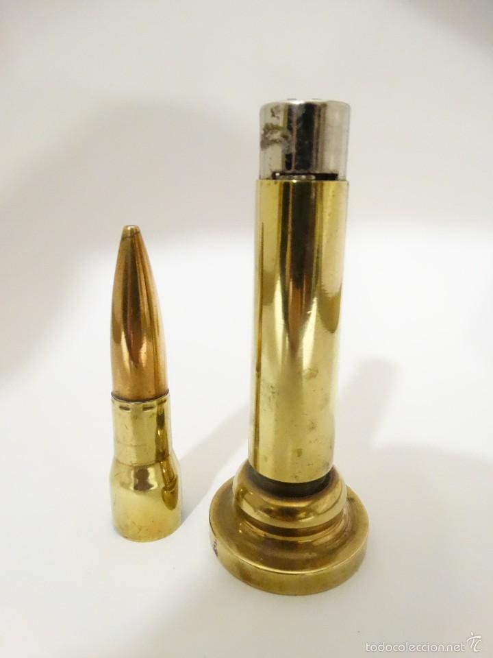 Militaria: MECHERO ADAPTADO CON UNA BALA. - Foto 1