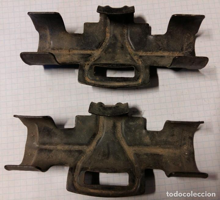 Militaria: 2 eslabones de 20 mm - Foto 1