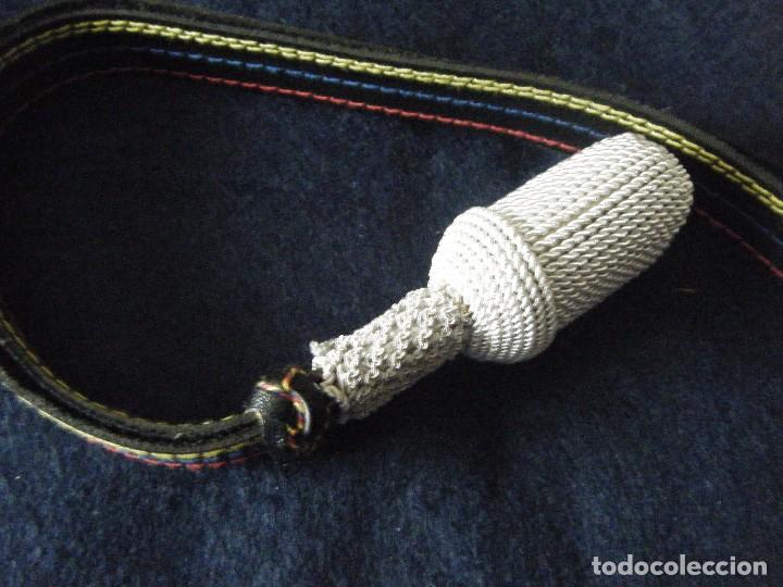 Militaria: CURIOSO FIADOR ALEM&Aacute;N - Foto 1