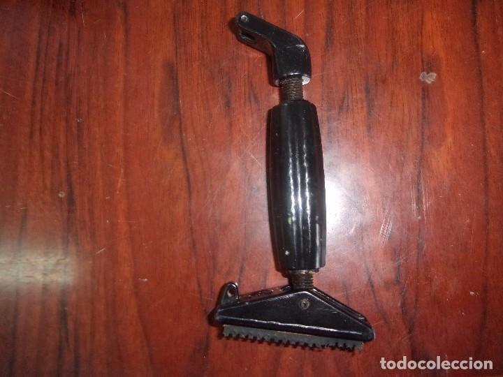 Militaria: SOPORTE PARA CULATA REGULABLE - Foto 1