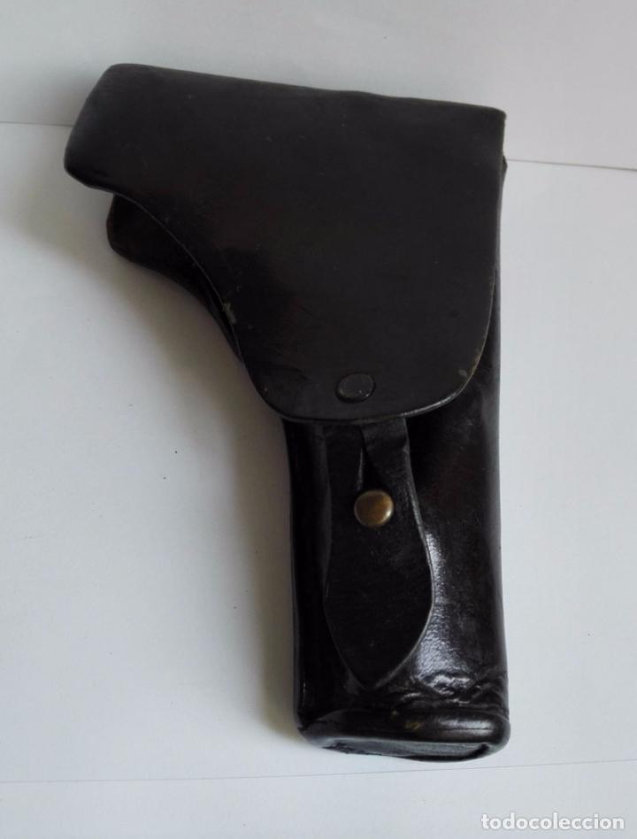 Funda para Pistola de Cuero Original Cordoneada Color Negro WD-1699 main image 0