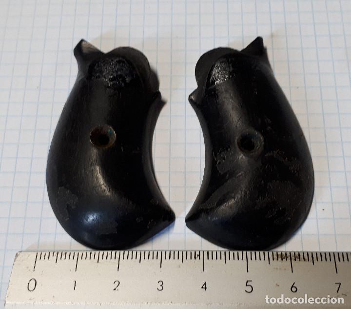 Militaria: Cachas - Foto 1
