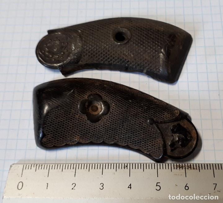 Militaria: Cachas - Foto 1