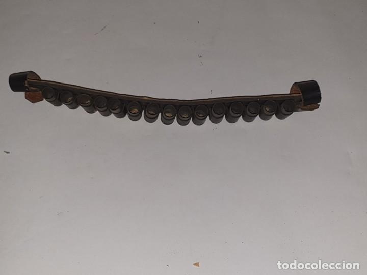 Militaria: CARTUCHERA CON VAINAS - Foto 2