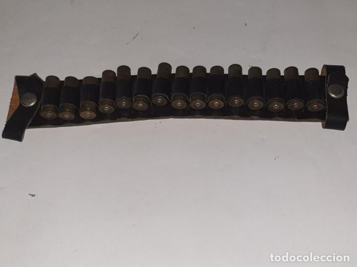 Militaria: CARTUCHERA CON VAINAS - Foto 3