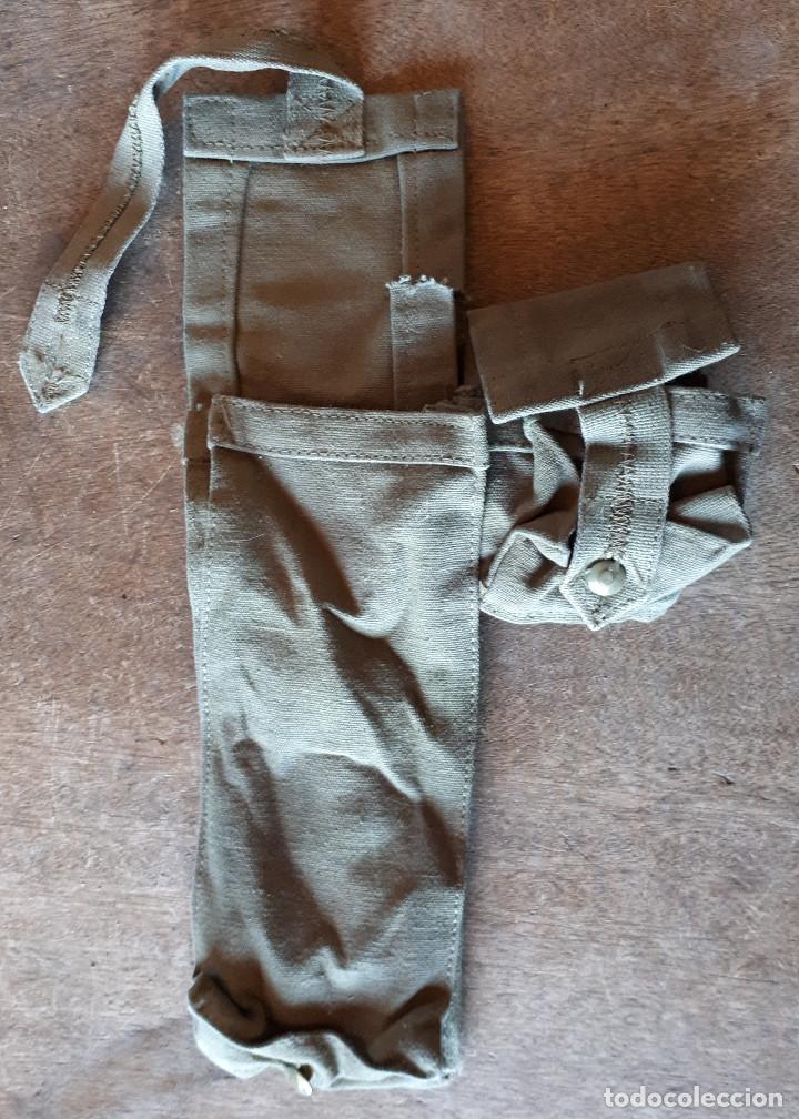 Militaria: Cartuchera de subfusil modelo 67 - Foto 1