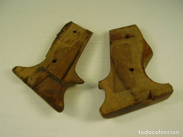 Militaria: Cachas de pistolas en madera - Foto 2