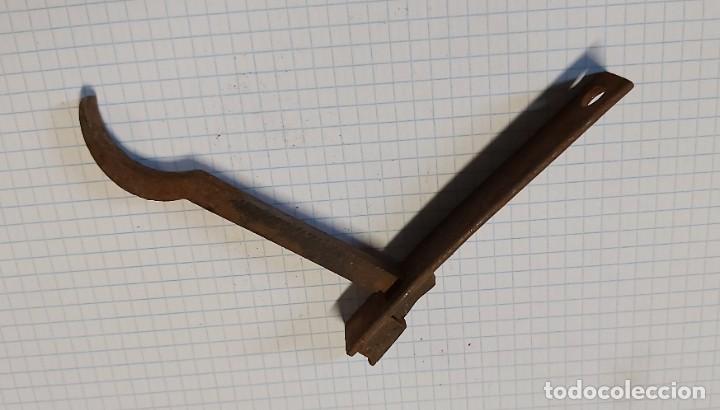 Militaria: Gatillo de carabina - Foto 2