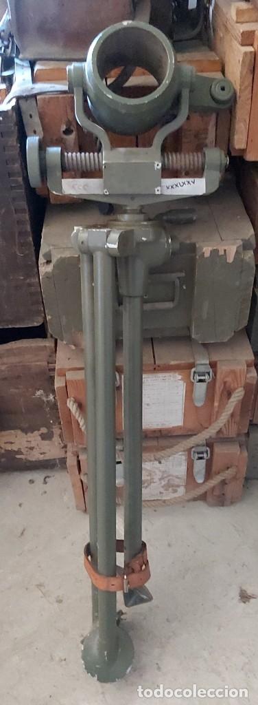 Militaria: Tr&iacute;pode de mortero - Foto 1