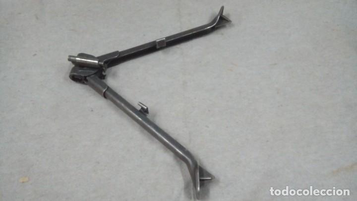 Militaria: BIPODE DE AMETRALLADORA MG - Foto 2