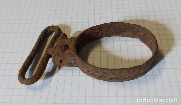Militaria: Anilla de fusil alem&aacute;n - Foto 1