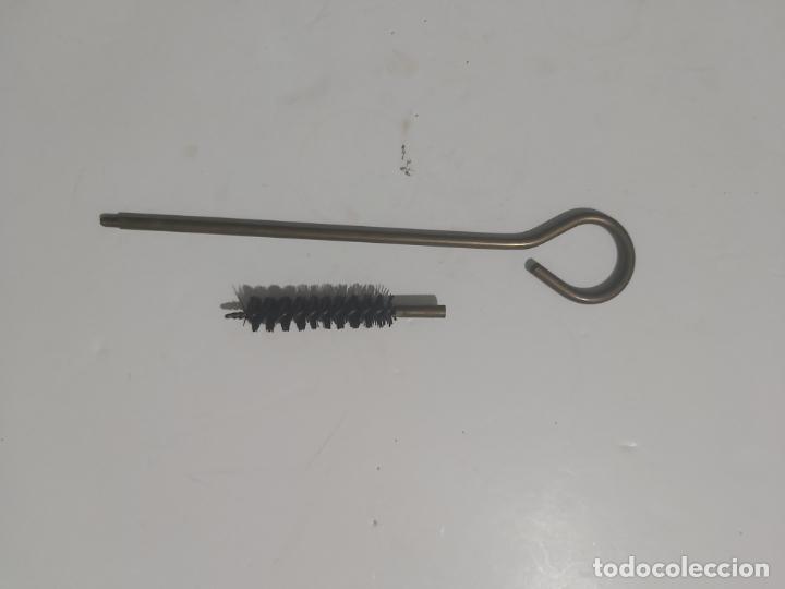 Militaria: baqueta de laton - Foto 1