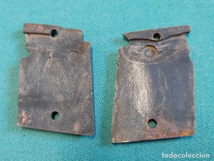 Militaria: Pareja de cachas Star, 5 cm - Foto 2