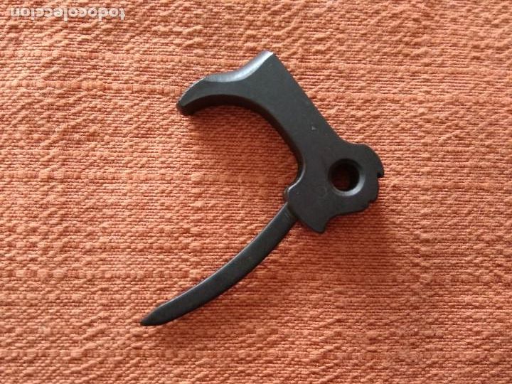 Military Antiques: Star PD , martillo con guia muelle