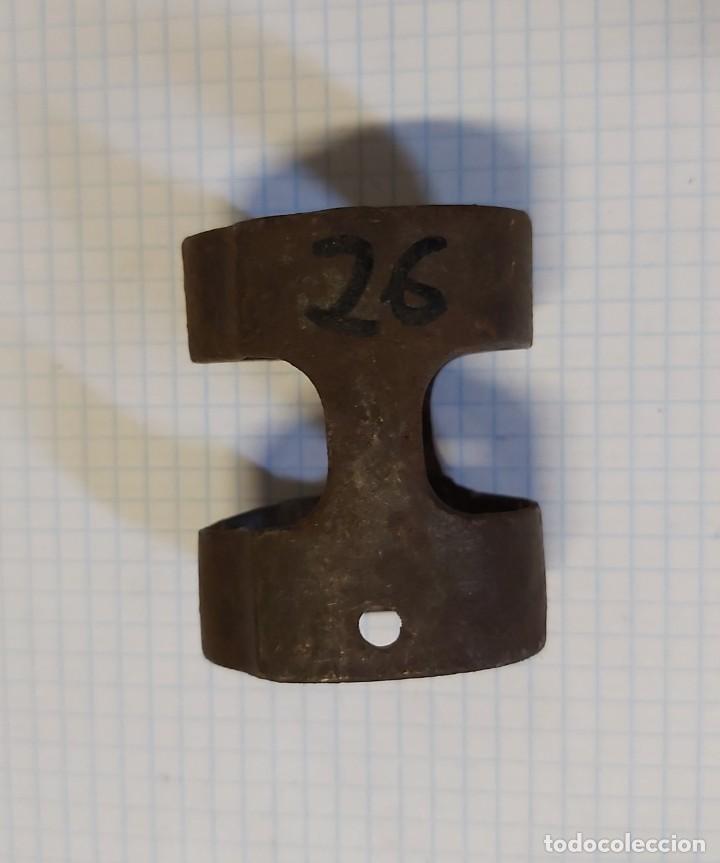 Militaria: Abrazadera del mosquet&oacute;n Coru&ntilde;a - Foto 1