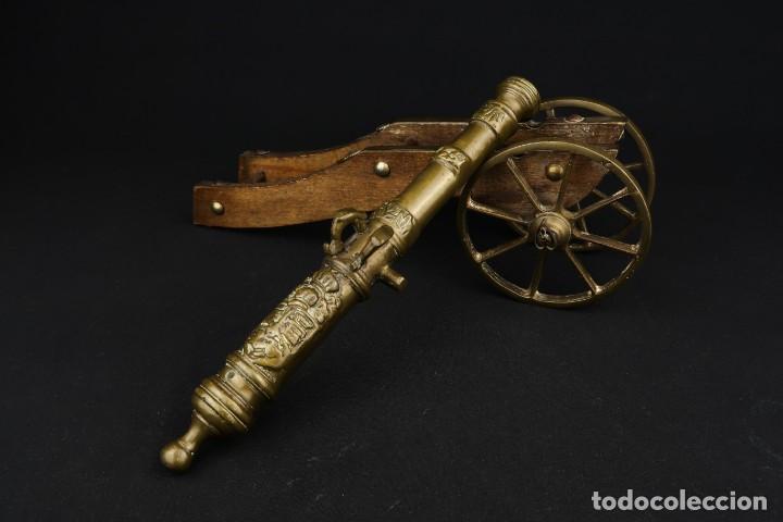 Militaria: Antiguo Ca&ntilde;&oacute;n de Bronce - Foto 12