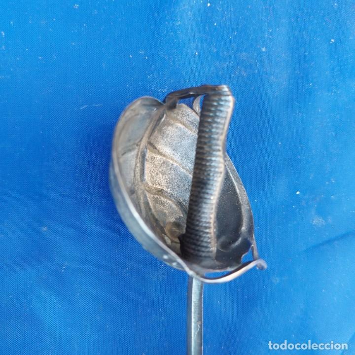 Militaria: Miniatura de sable alem&aacute;n - Foto 3