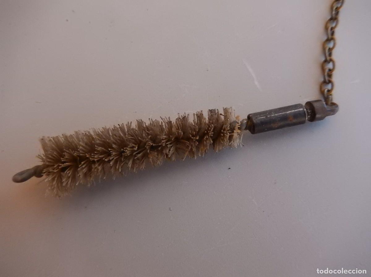 Militaria: Feminela de limpieza con extractor. Sin m&aacute;s datos. - Foto 3