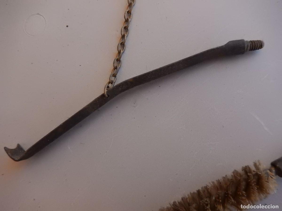 Militaria: Feminela de limpieza con extractor. Sin m&aacute;s datos. - Foto 5