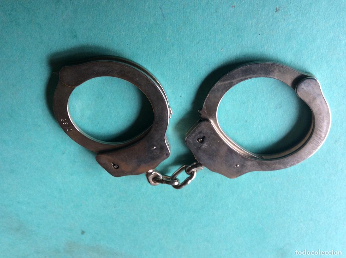 Militaria: ESPOSAS GRILLETES SIN LLAVE - Foto 7