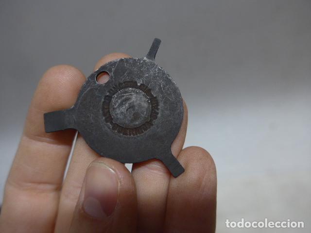 Militaria: Antigua llave de Astra, original. - Foto 3