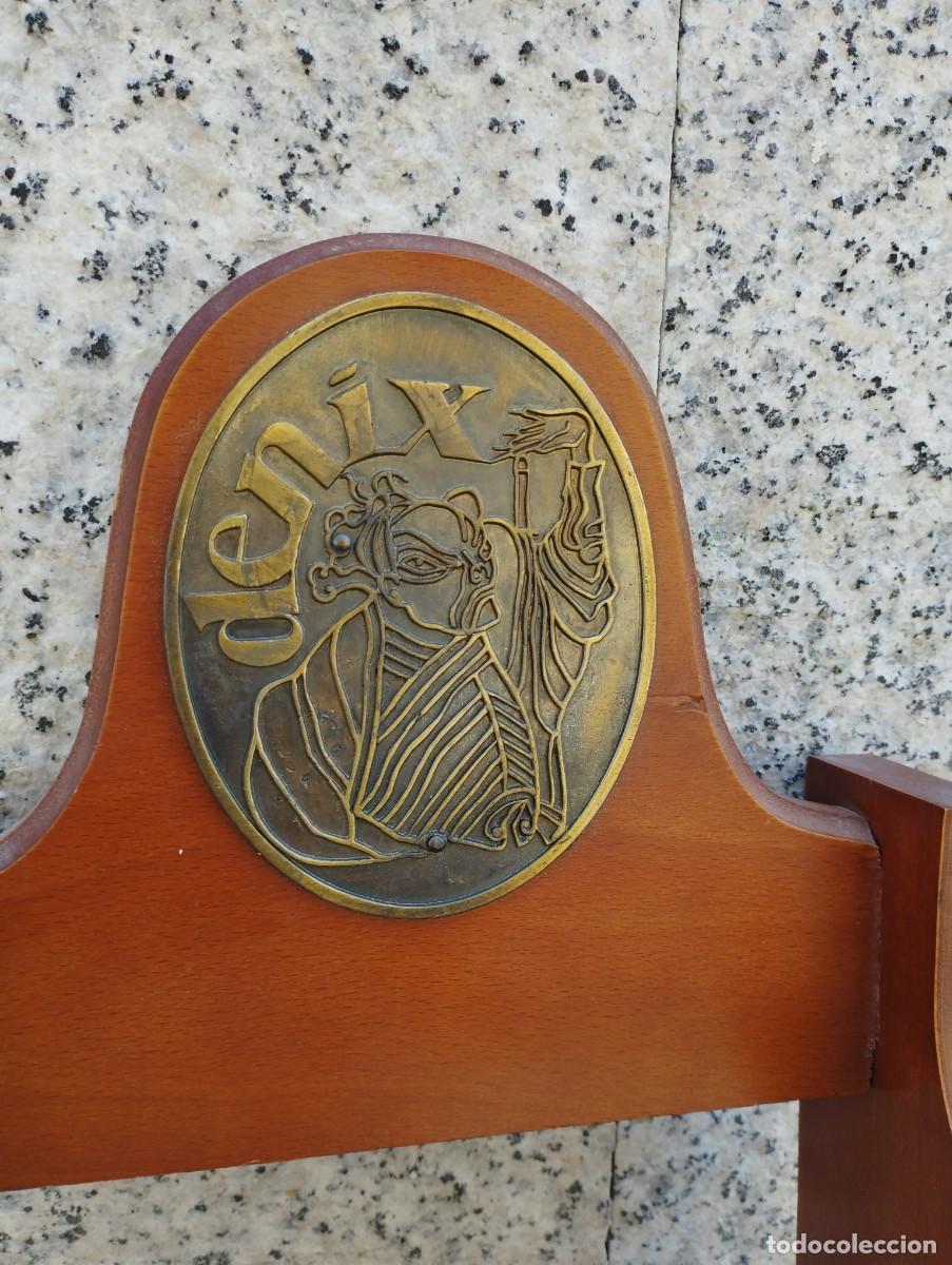 Militaria: SOPORTE DE MADERA PARA ARMAS DENIX - Foto 2