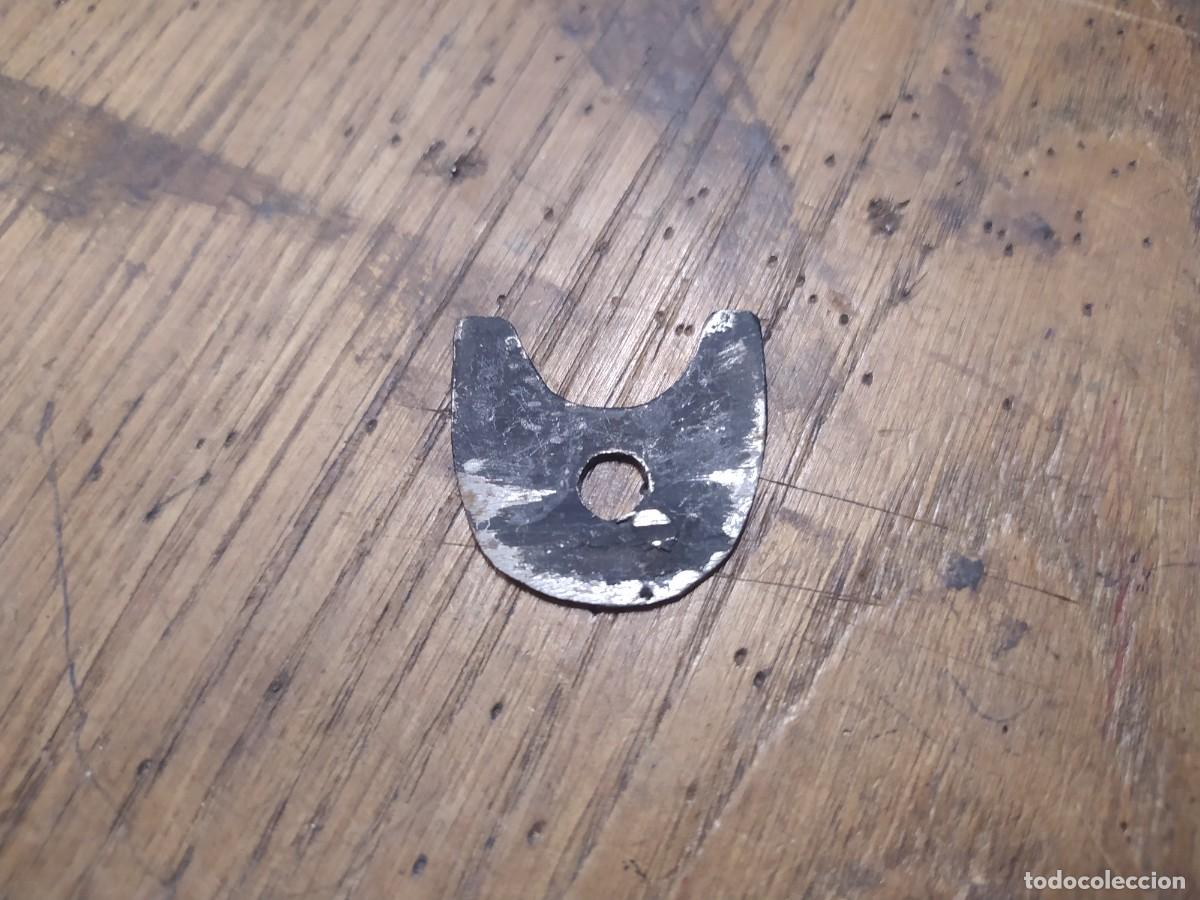 Militaria: Parte de contera de escopeta - Foto 2