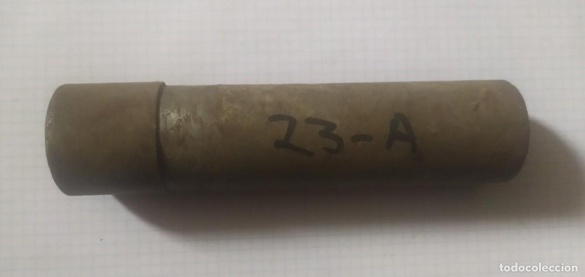 Militaria: Bote de limpieza, met&aacute;lico - Foto 1