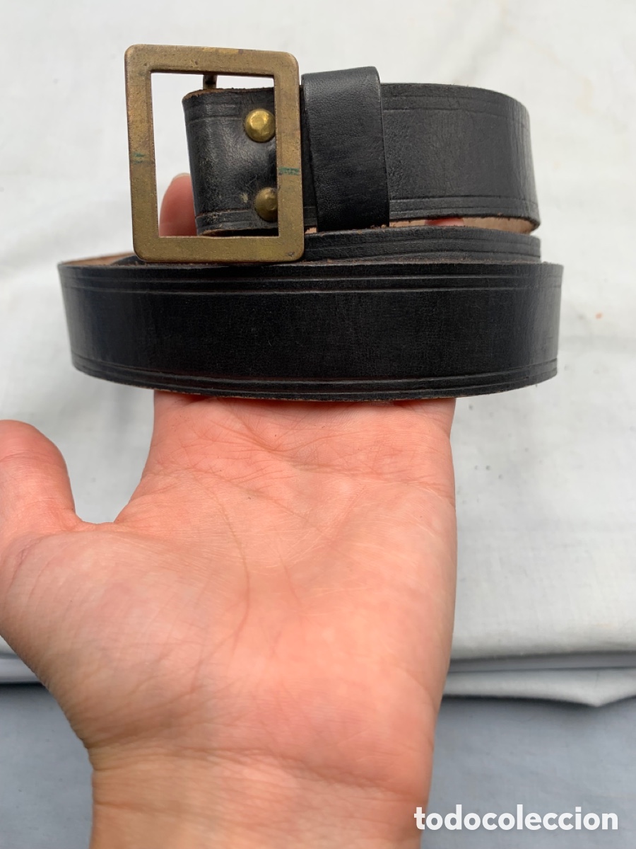 Militaria: ANTIGUA CORREA PORTA FUSIL PORTAFUSIL CUERO NEGRO