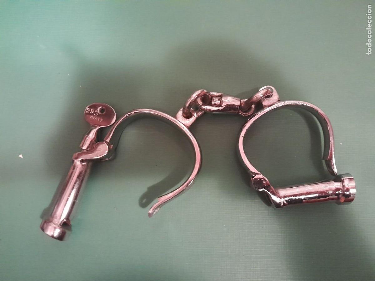 Militaria: Esposas antiguas cromadas - Foto 1