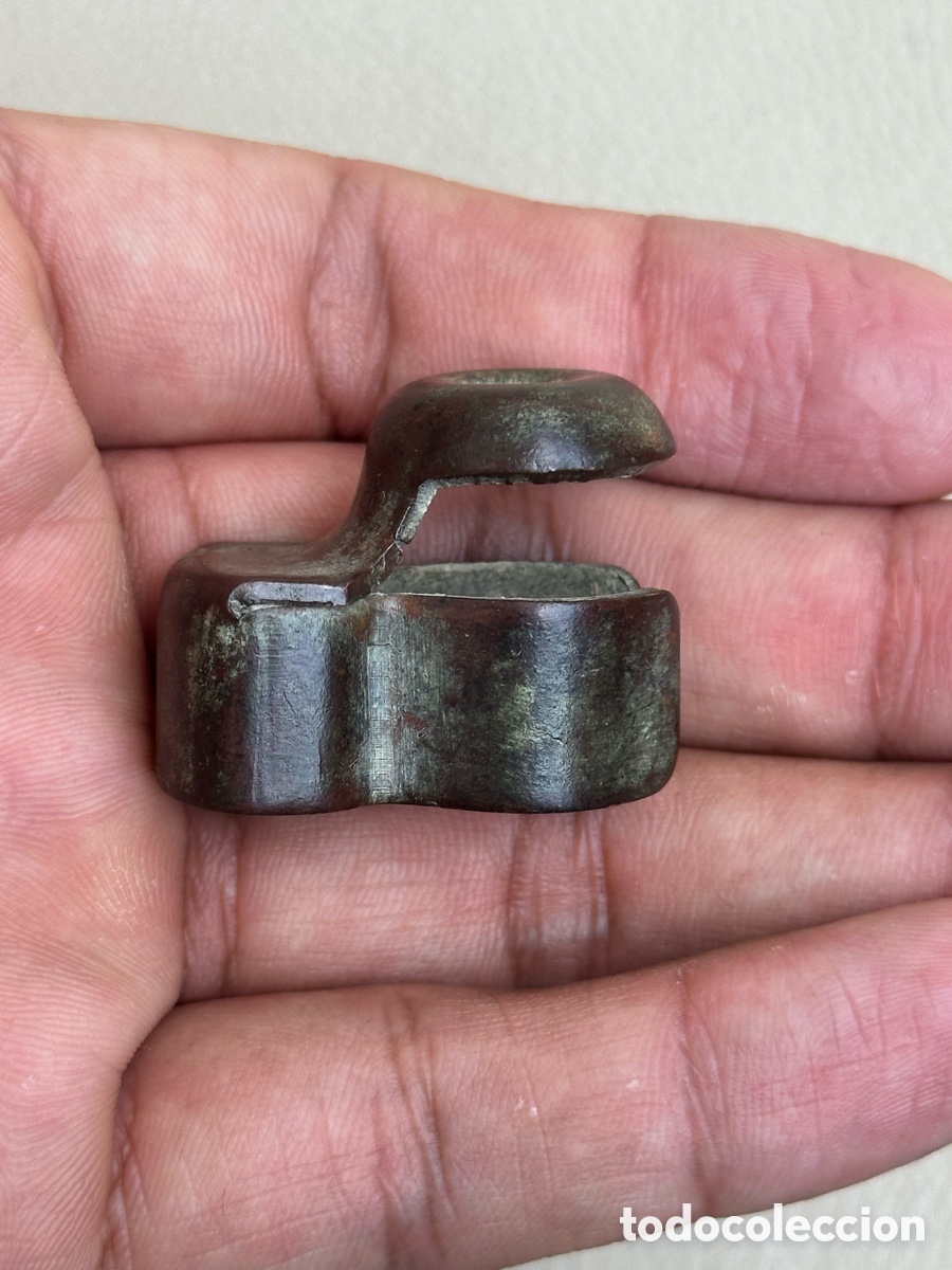 Militaria: ANTIGUO TAPABOCAS CUBREPUNTO DE LATON GUERRA CIVIL