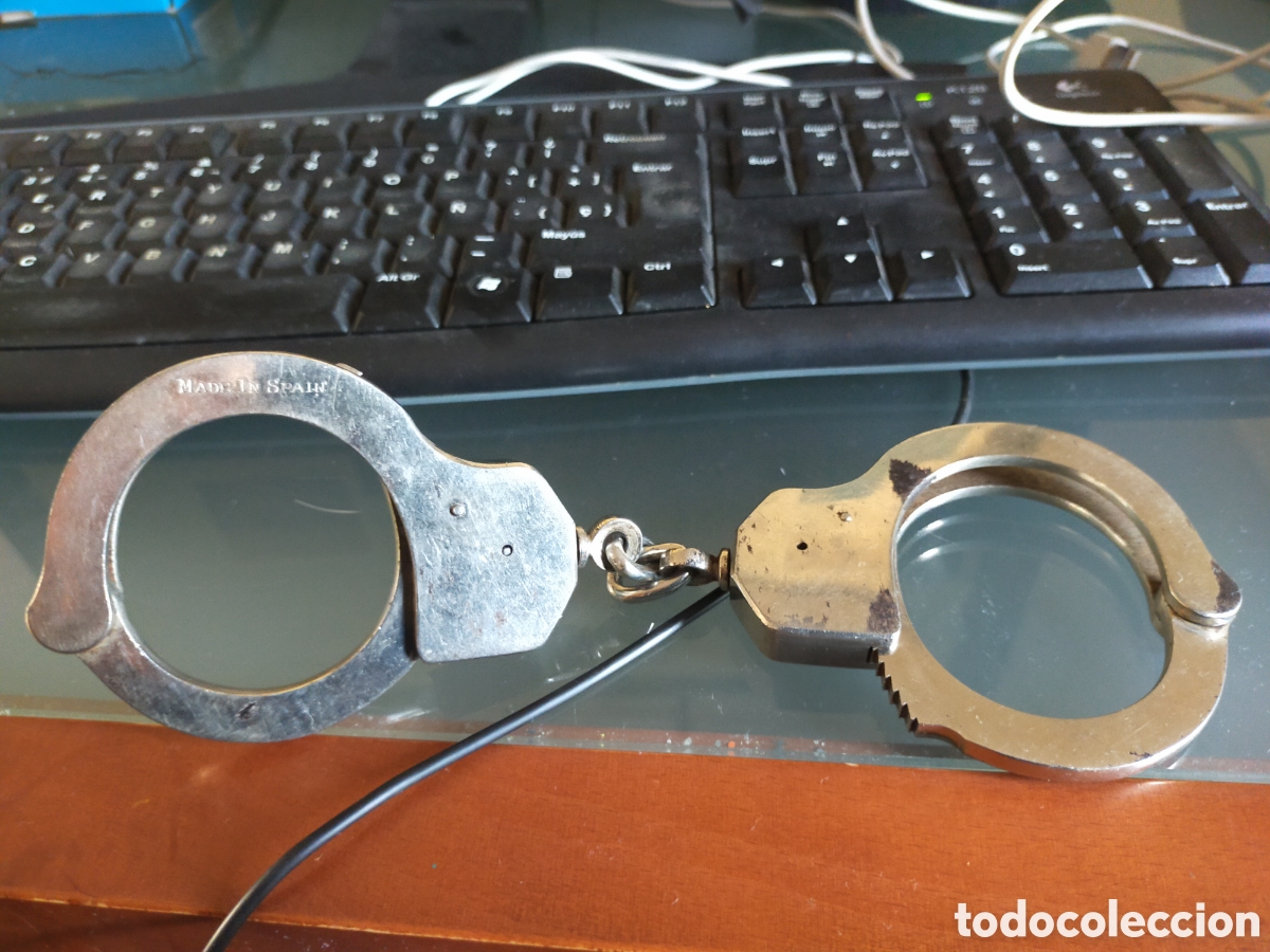 Militaria: Esposas star con una llave - Foto 2