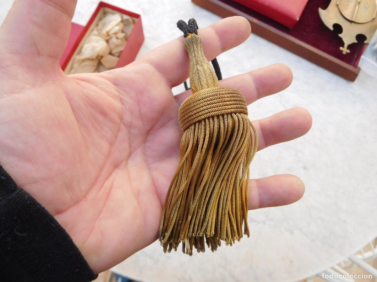 Militaria: Antigua borla para espada - Foto 3