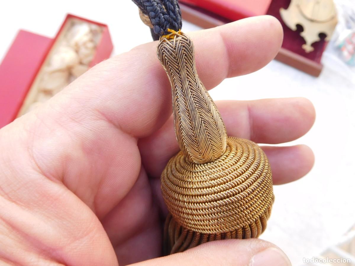 Militaria: Antigua borla para espada - Foto 4