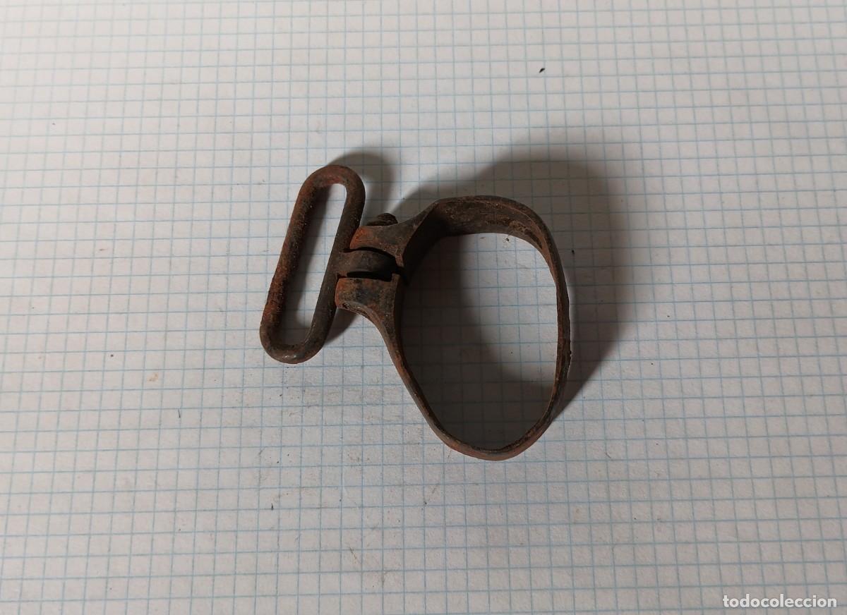 Militaria: Abrazadera de fusial - Foto 4