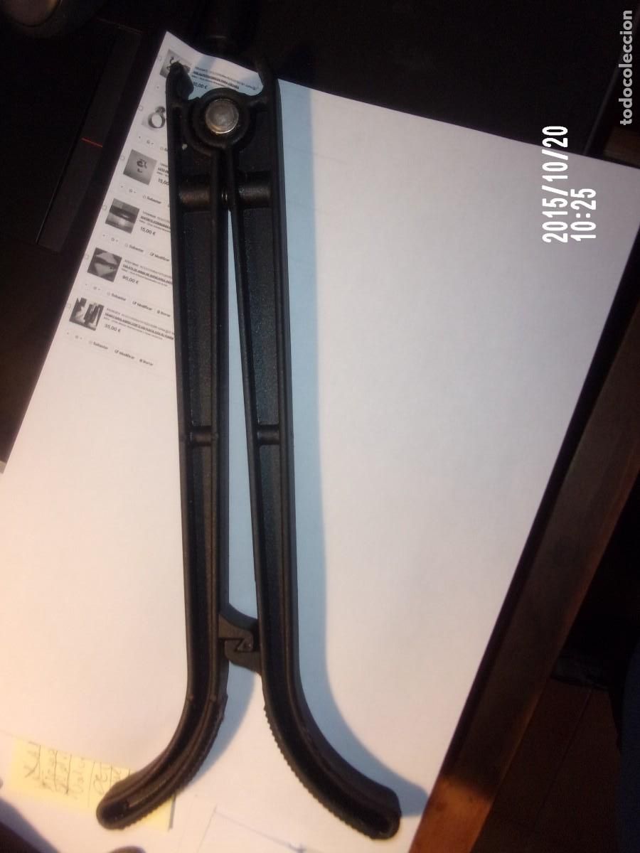 Militaria: BIPODE PARA CA&Ntilde;ON CARABINAS - Foto 1
