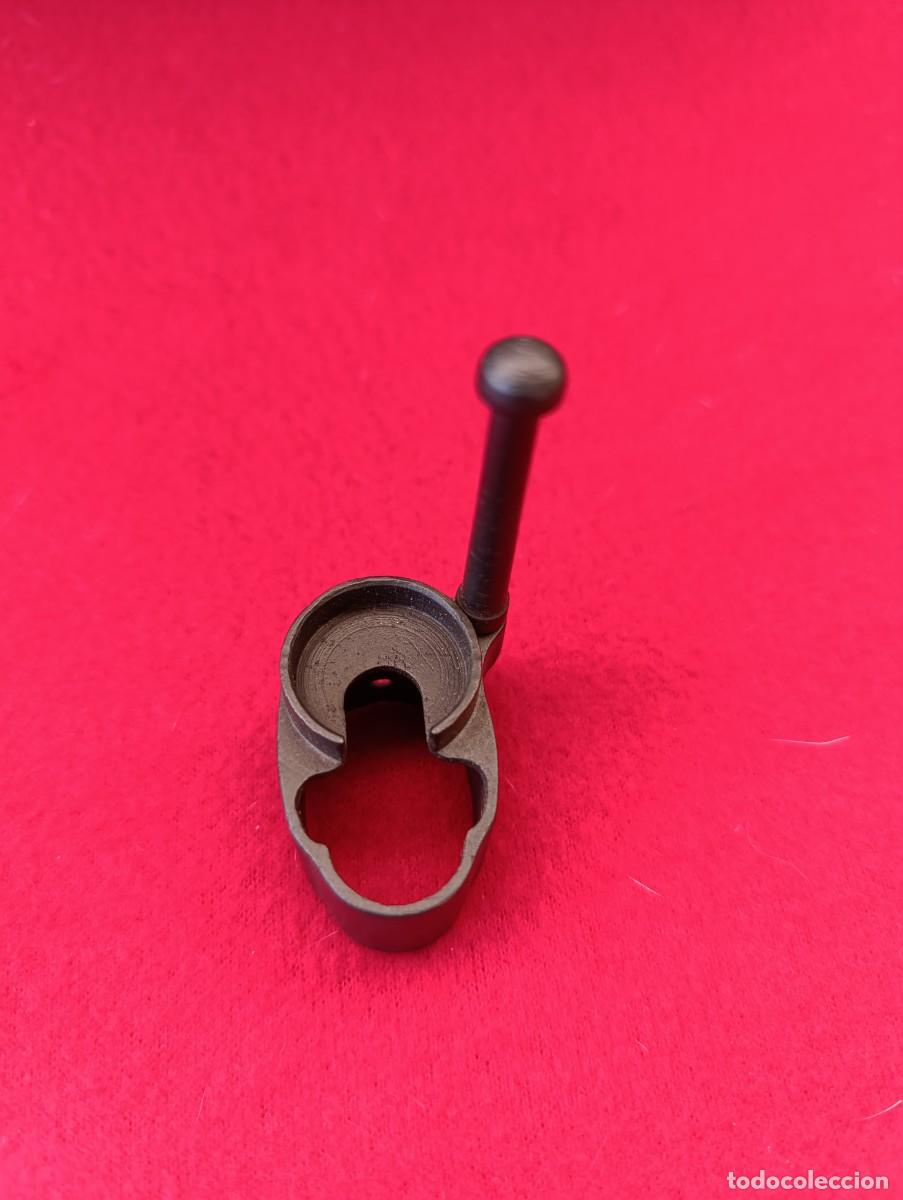 Militaria: abrazadera superior berthier 8mm - Foto 1