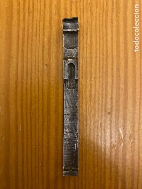 Militaria: U&ntilde;a Extactora Mauser Coru&ntilde;a - Foto 3