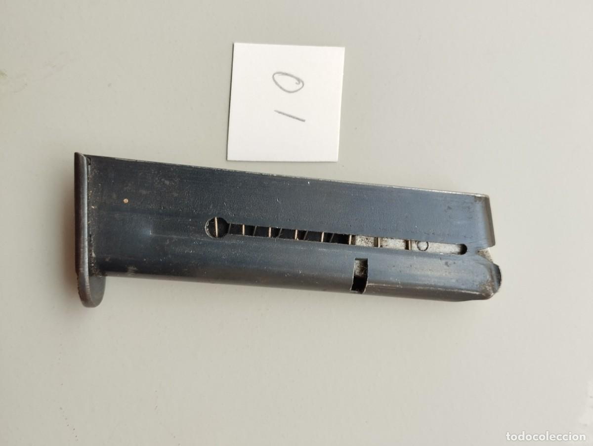 Militaria: cargador pistola llama XV calibre 22 LR