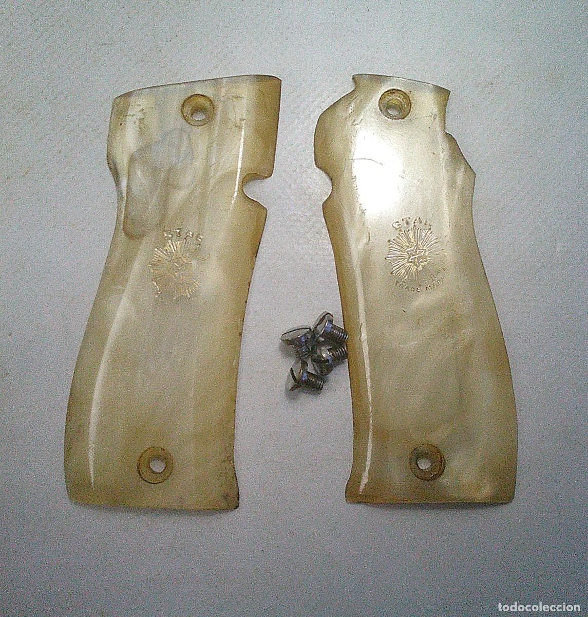 Militaria: CACHAS PISTOLA STAR S, SS, SUPER S DE 9 MM CORTO Y SI SIS DE 7,65 MM NACAR 4 TORNLLOS ORIGINALES