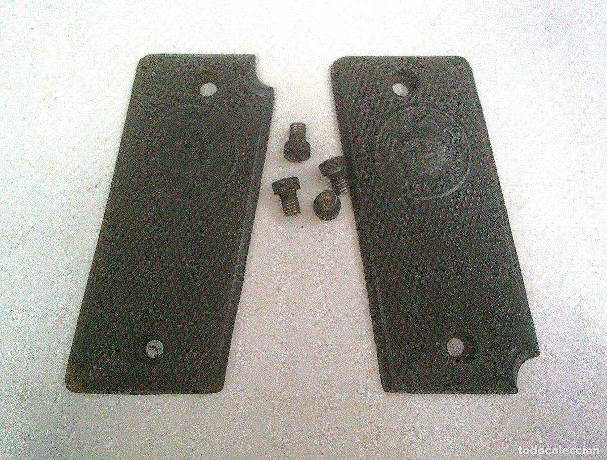 Militaria: CACHAS DE LA PISTOLA STAR 1919 SINDICALISTA 6,35 MM USADA EN GUERRA CIVIL CON 4 TORNILLOS ORIGINALES