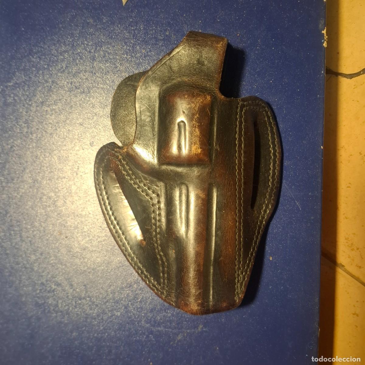 Militaria: Funda de revolver 38 .4 pulgadas de cuero