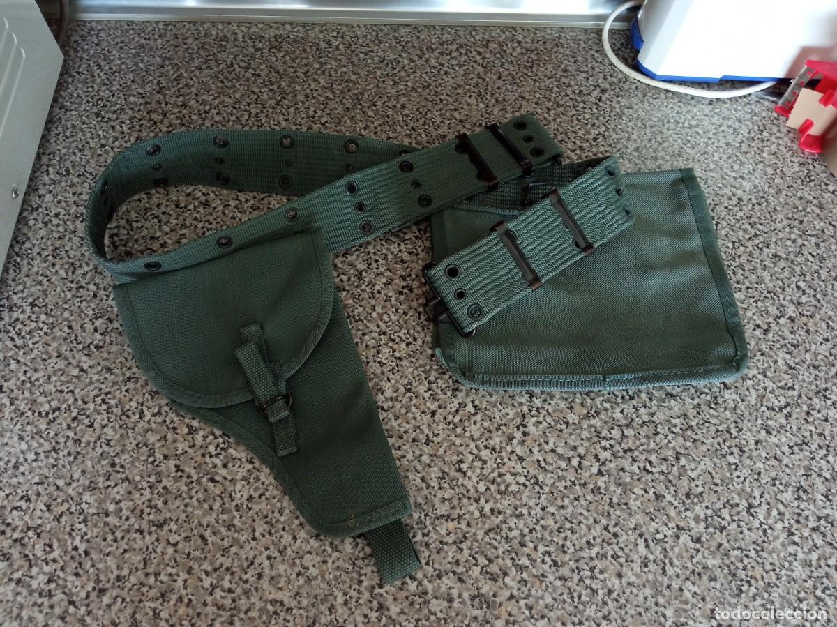 Militaria: Cintur&oacute;n t&aacute;ctico de la Polic&iacute;a Militar Italiana con funda de pistola