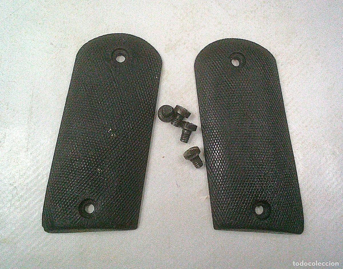 Militaria: CACHAS DE LA PISTOLA SHARP SOOTER 6,35 MM DE MADERA CON CUATRO TORNILLOS ORIGINALES