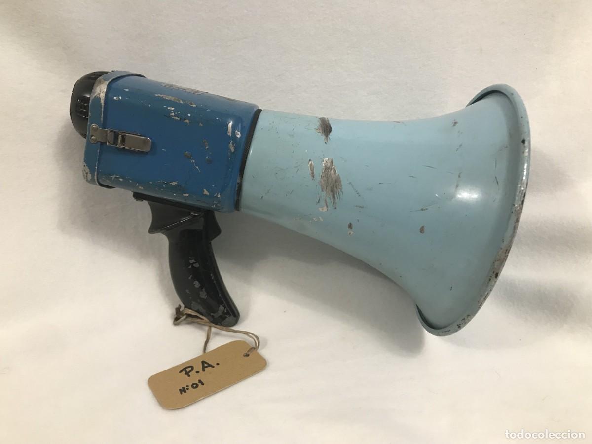 Militaria: MEGAFONO POLICIA ARMADA 02