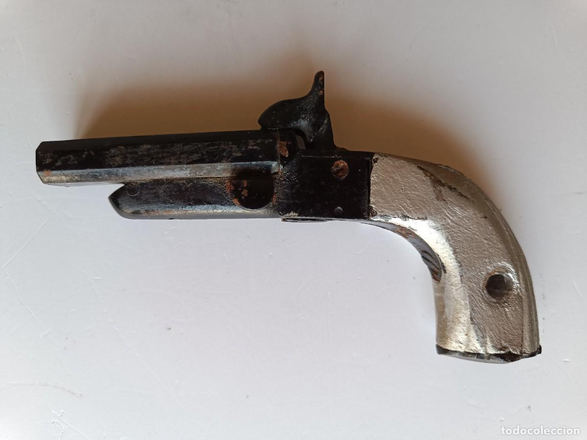 Militaria: ANTIGUA PISTOLA DE DOS CA&Ntilde;ONES - NO OPERATIVA -