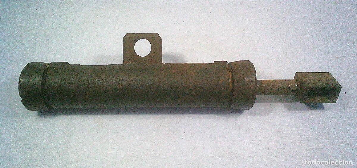 Militaria: SPARE PARTS FOR 7,5 CM PAK 40 SEMI-AUTOMATIC ACTION TO OPEN SLIDING BLOCK SISTEMA DE APERTURA
